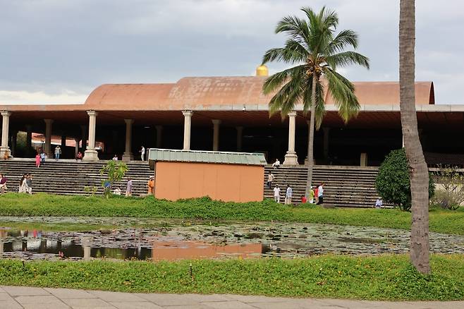 이샤요가센터 수리야쿤(Suryakund).