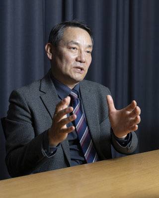 이보형 전 드론작전사령관이 2월 4일 서울 서대문구 충정로 ‘신동아’ 인터뷰룸에서 기자의 질문에 답하고 있다. 조영철 기자