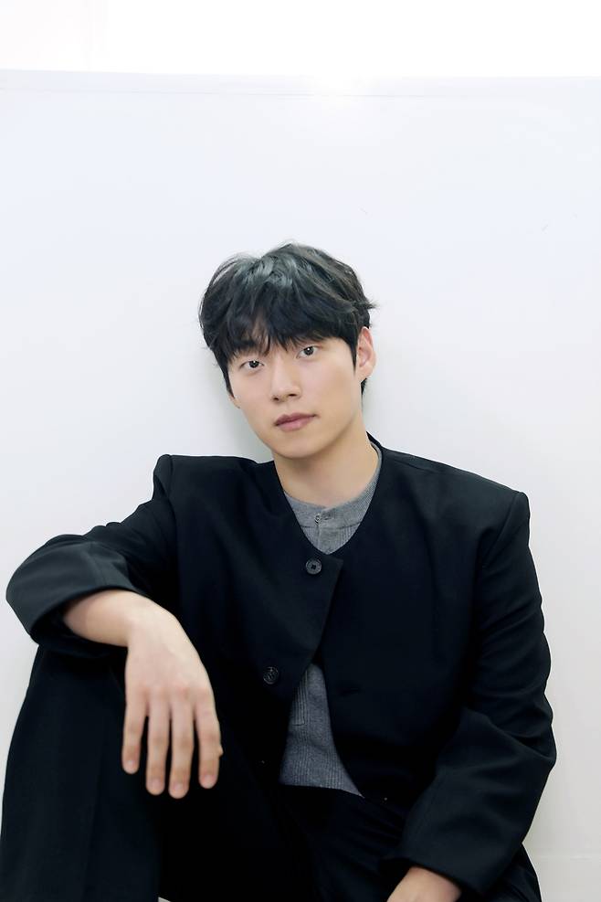 배우 윤재찬 골든문 엔터테인먼트 제공