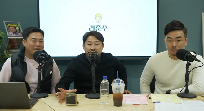 ▲ 강성주(좌), 이황재(우) ⓒ이천수 유튜브