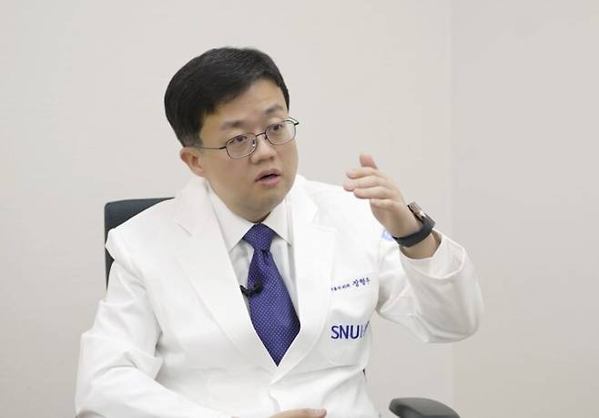 장형우 분당서울대병원 교수는 고도비만이 되는 원인이 개인의 의지 문제가 아닌 몸의 '세트포인트' 때문이라고 강조했다. 사진=김현중PD