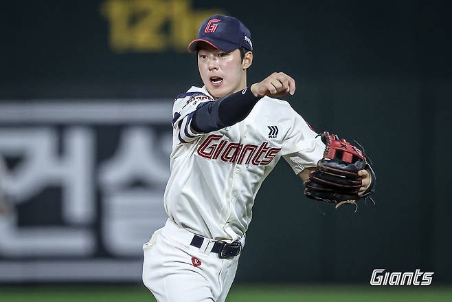 롯데 자이언츠 2루수 기회를 얻은 한태양. (롯데 자이언츠 제공)