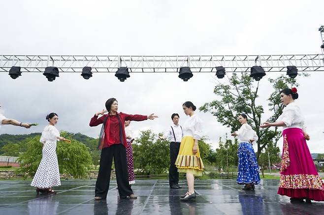 '매드 댄스 오피스' 스틸 컷