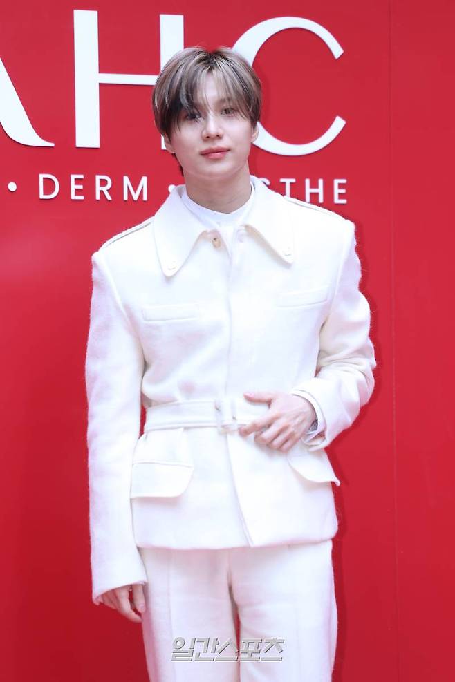 샤이니 태민이 27일 오전 서울 성동구 성수동에서 열린 한 코스메틱 브랜드 포토월 행사에 참석해 포즈를 취하고 있다. 서병수 기자 qudtn@edaily.co.kr /2025.02.27/