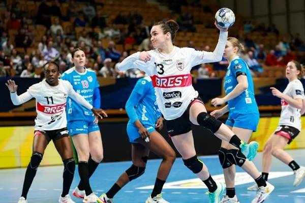 사진 2025/26 EHF 여자핸드볼 챔피언스리그 브레스트 브르타뉴와 크림 메르카토르 경기 모습, 사진 출처=유럽핸드볼연맹