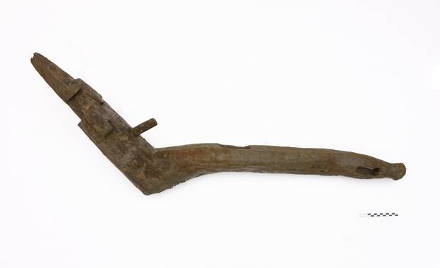 보존처리가 안된 발굴 직후 몽촌토성 발굴 ‘쟁기’ 모습. 사진 제공=국가유산청