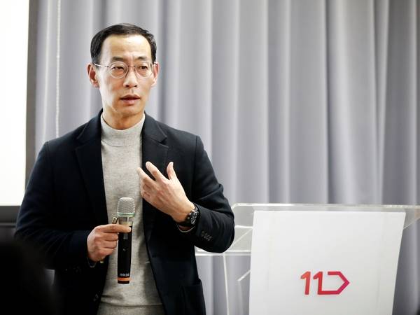 11번가는 주력사업인 '오픈마켓' 부문이 2025년 연간 영업이익 흑자 전환했다고 25일 밝혔다. 사진은 박현수 11번가 사장. /11번가