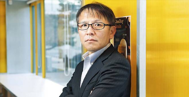 세상은 쾌적한데 왜 이렇게 아픈 사람이 많을까. 최근 서울 건국대병원에서 만난 일본 정신과 전문의 구마시로 도루는 현대인을 억누르는 ‘불쾌함’의 원인으로 규범을 꼽았다./고운호 기자