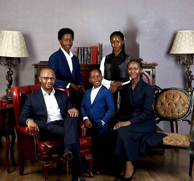 가족사진 [차바 여사 제공]