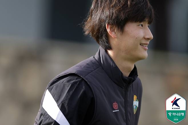 강원 신민하 [한국프로축구연맹 제공. 재판매 및 DB 금지]