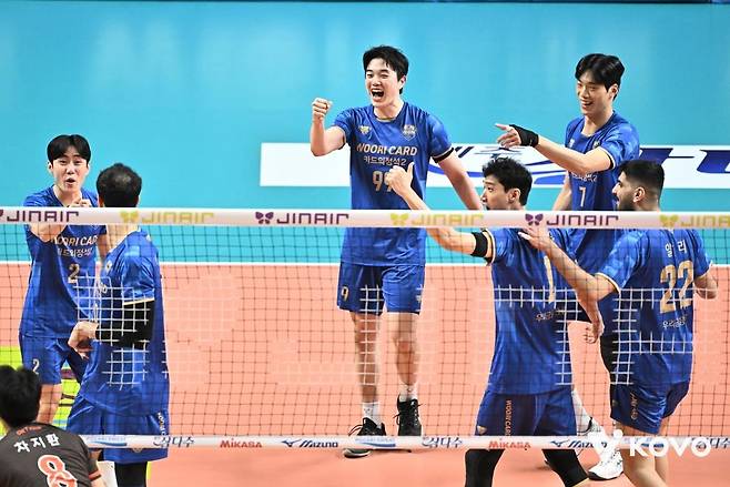 프로배구 우리카드 선수단 [한국배구연맹 제공. 재배포 및 DB 금지]