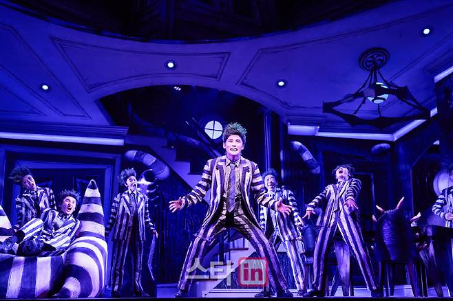 뮤지컬 ‘비틀쥬스’의 공연 장면.(사진=CJ ENM)