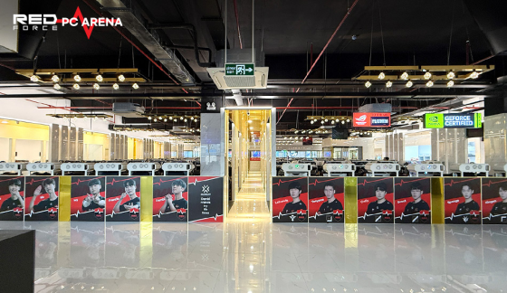 레드포스 PC 아레아 베트남 호치민 아시아 1호점