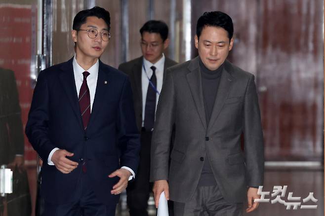 장동혁 국민의힘 대표가 25일 서울 여의도 국회에서 열린 지역발전 인재 영입 환영식에 참석하고 있다. 박종민 기자