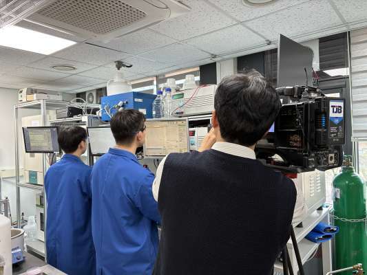 26일 오후 KAIST 신소재공학관에서 TJB와 만난 연구진