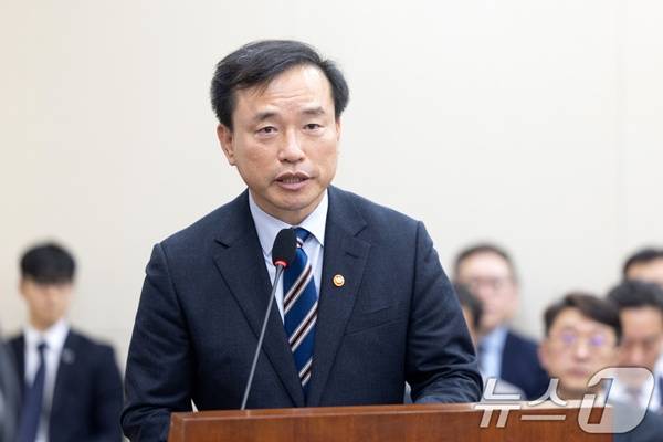 김종철 방송미디어통신위원장(제공=뉴스1)