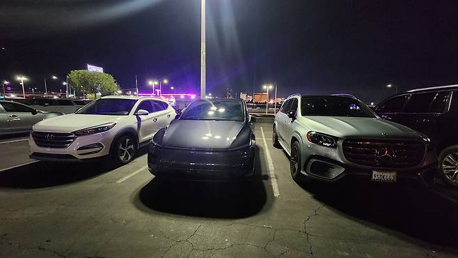 테슬라 완전자율주행(FSD) 기능이 탑재된 ‘모델 Y’. 라스베이거스=김채빈 기자 chaebi@