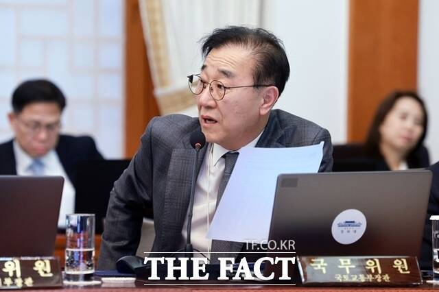 김윤덕 국토교통부 장관은 27일 현대자동차그룹 새만금 투자 계획 관련 "국가균형성장으로 나아가는 거대한 신호탄"이라고 평가했다. /뉴시스