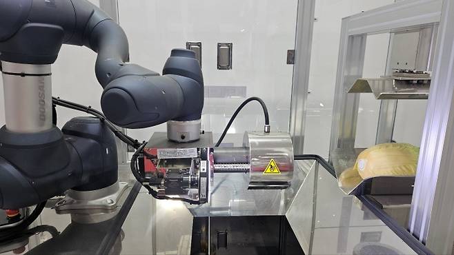 배추심 제거 로봇.(사진=한국로봇산업진흥원 제공)