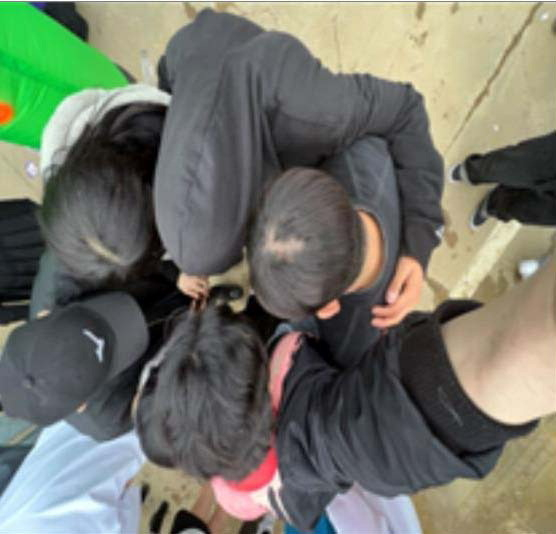 검찰에 적발된 명문대 연합 동아리 ‘깐부’ 소속 회원들이 놀이공원 등에서 마약을 투약하고 있는 모습. [서울남부지검]