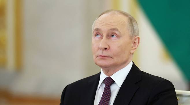 블라디미르 푸틴 러시아 대통령이 26일(현지시간) 모스크바에서 열린 러시아·벨라루스 연합국 최고국가회의에 참석하고 있다. 로이터 연합뉴스