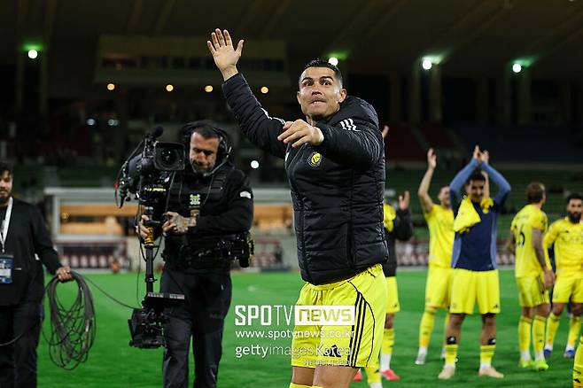 ▲ 호날두의 CR7 스포츠 인베스트먼트 회사는 UD 알메리아 지분 25%를 인수했다고 발표했다. 호날두는 "경기장 밖에서도 축구 발전에 기여하는 것은 오랫동안 나의 꿈이었다"고 성명서를 발표했다.