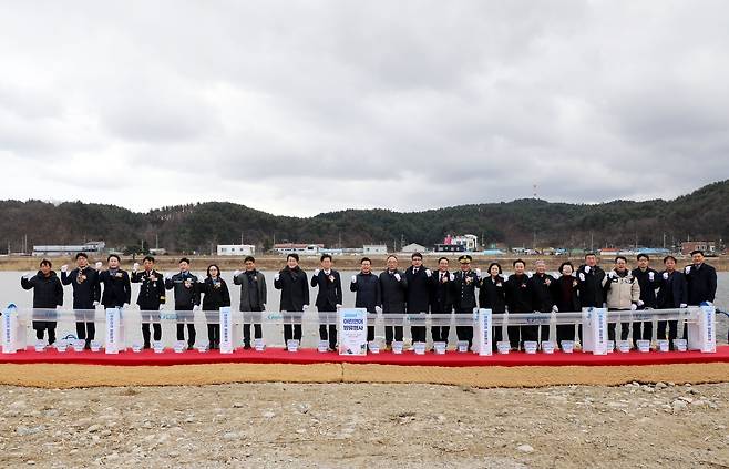 2026년 어린 연어 방류행사 [양양군 제공. 재판매 및 DB 금지]