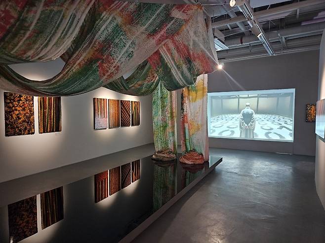 ▲ 경기도박물관 특별전 ' 성파선예 性坡禪藝 : 성파스님의 예술세계' 전경.