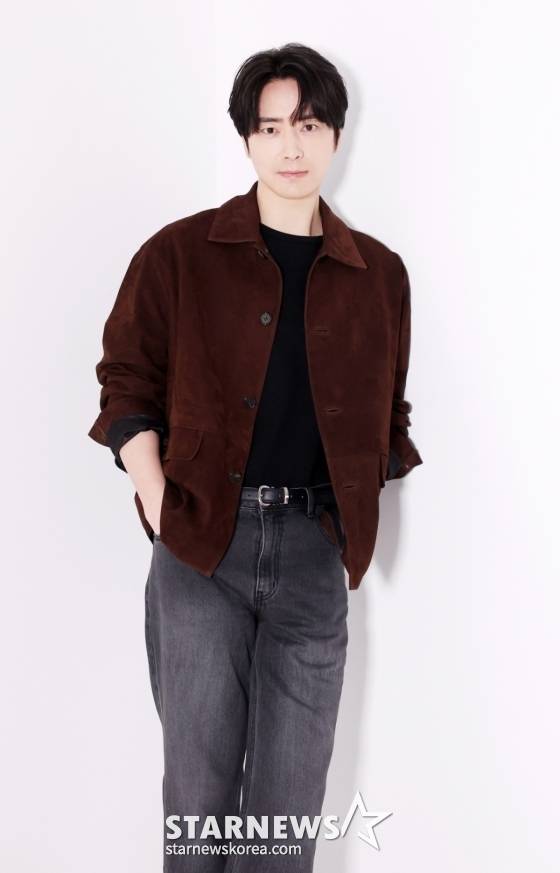 이준혁 AAA 수상 내방 인터뷰 /사진=김휘선 기자 hwijpg@