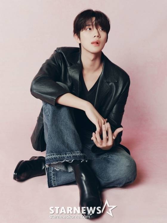 190cm의 꽃미남..문상민이 꺼내보여준 '고독한 늑대' [★FULL인터뷰]
