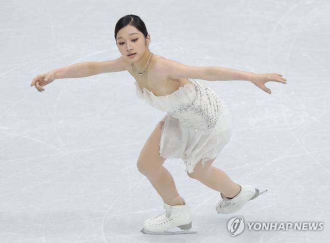 우아한 연기 펼치는 신지아 [연합뉴스 자료사진]