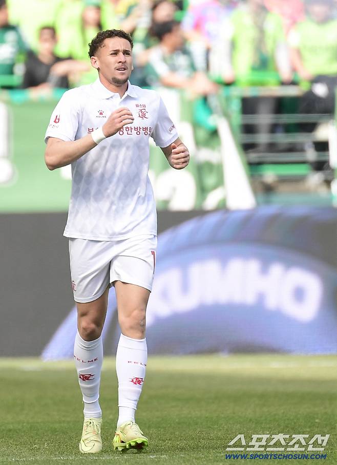 3월 1일 전주월드컵경기장에서 열린 K리그1 전북현대와 부천FC1995의 경기. 전반 동점골을 성공시킨 부찬 갈레고. 전주=송정헌 기자songs@sportschosun.com/2026.03.01/