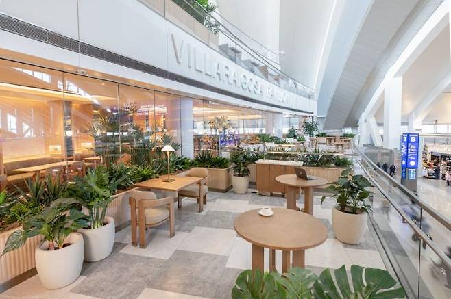 LA    . 대한항공