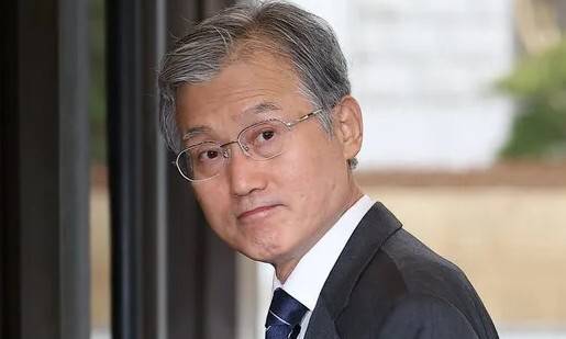 조희대 대법원장이 지난 2월 24일 서울 서초구 대법원으로 출근하고 있다. 연합뉴스