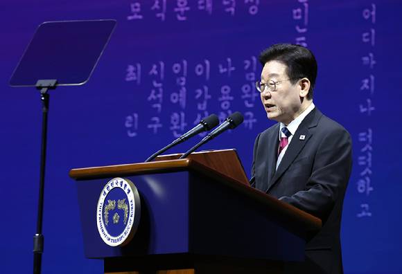 이재명 대통령이 1일 서울 강남구 코엑스에서 열린 제107주년 3·1절 기념식에서 기념사를 하고 있다. 2026.3.1 [청와대통신사진기자단] [사진=연합뉴스]