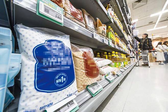 2월24일 서울 시내의 한 대형마트에 설탕 제품이 진열되어 있다. ⓒ시사저널 최준필