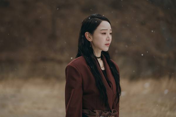 넷플릭스 시리즈 '레이디 두아' 속 신혜선 [사진=연합뉴스]