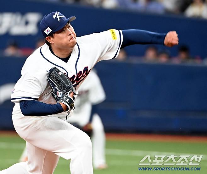 2일 일본 오사카 교세라돔에서 열린 WBC(월드베이스볼클래식) 한국 대표팀과 한신 타이거즈의 경기, 6회말 한국 류현진이 역투하고 있다. 오사카(일본)=허상욱 기자wook@sportschosun.com/2026.03.02/