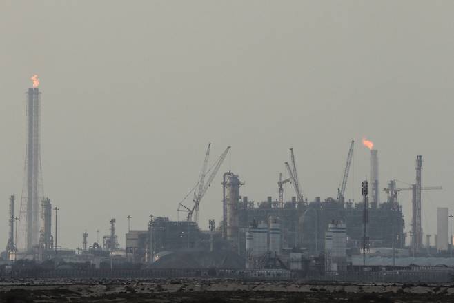 카타르에너지의 액화천연가스(LNG) 생산 시설. /로이터=연합뉴스