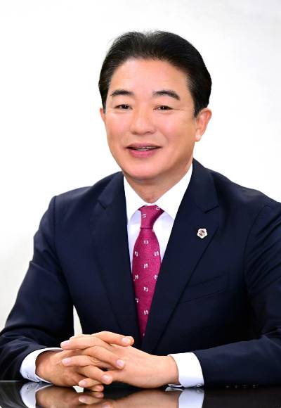 최학범 경남도의회 의장. 경남도의회 제공