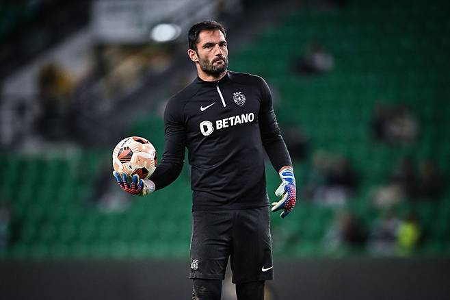 이란이 공습을 받기 전 탈출한 스페인 국적 골키퍼 안토니오 아단 | 게티이미지코리아 제공