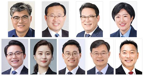 [6·3지방선거 현장을 가다-광주 남구]사진은 왼쪽부터 김대원 전 민주당 중앙당 정책위원회 부의장, 김동찬 전 광주시의회 의장, 문상필 중앙당 부대변인, 신수정 광주시의회 의장, 오주섭 전 광주은행신협 이사장, 정다은 전 광주시의원, 정달성 북구의회 의원, 조호권 민주당 민주연구원 부원장, 김주업 진보당 광주광역시당 위원장. (가나다 順)