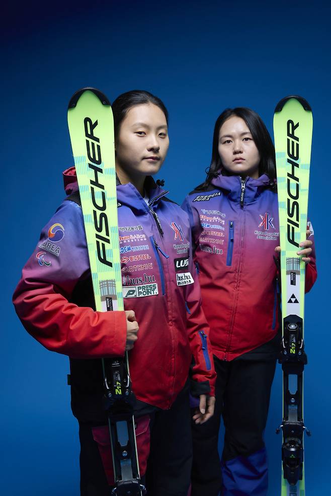 2026 밀라노-코르티나 동계패럴림픽대회 알파인스키 국가대표 최사라 선수(좌)-어은미 가이드(우). 대한장애인체육회 제공