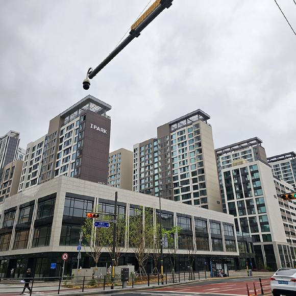 디에이치퍼스티어아이파크 아파트 및 상가 전경 2025.04.21 [사진=이효정 기자 ]