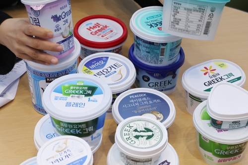 시중 유통되는 그릭요거트 제품 [연합뉴스 제공]