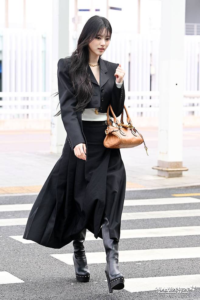 미야오 안나, 그녀만의 런웨이