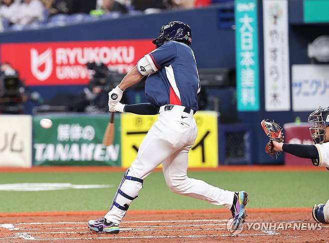 김도영 '쓰리런포 쾅!' (오사카=연합뉴스) 임화영 기자 = 3일 일본 오사카 교세라돔에서 열린 월드베이스볼클래식(WBC) 평가전 한국 대표팀과 일본 프로야구 오릭스 버팔로스와의 경기.
2회초 2사 1, 3루 한국 김도영이 3점 홈런을 치고 있다. 2026.3.3 hwayoung7@yna.co.kr