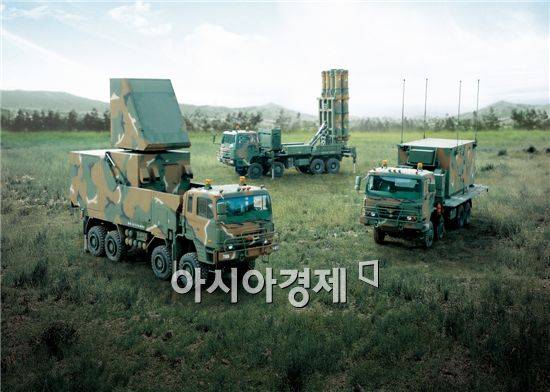 호크 대신할 최신예 지대공유도무기 '천궁'