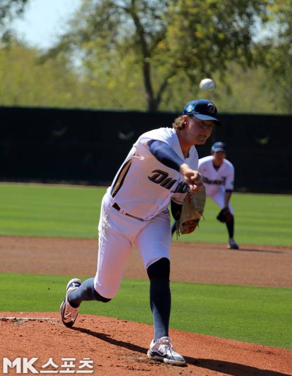 테일러는 이날 최고 구속 152킬로미터를 기록했다. 사진(美 글렌데일)= 김재호 특파원