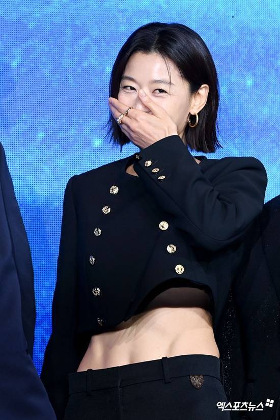 배우 전지현